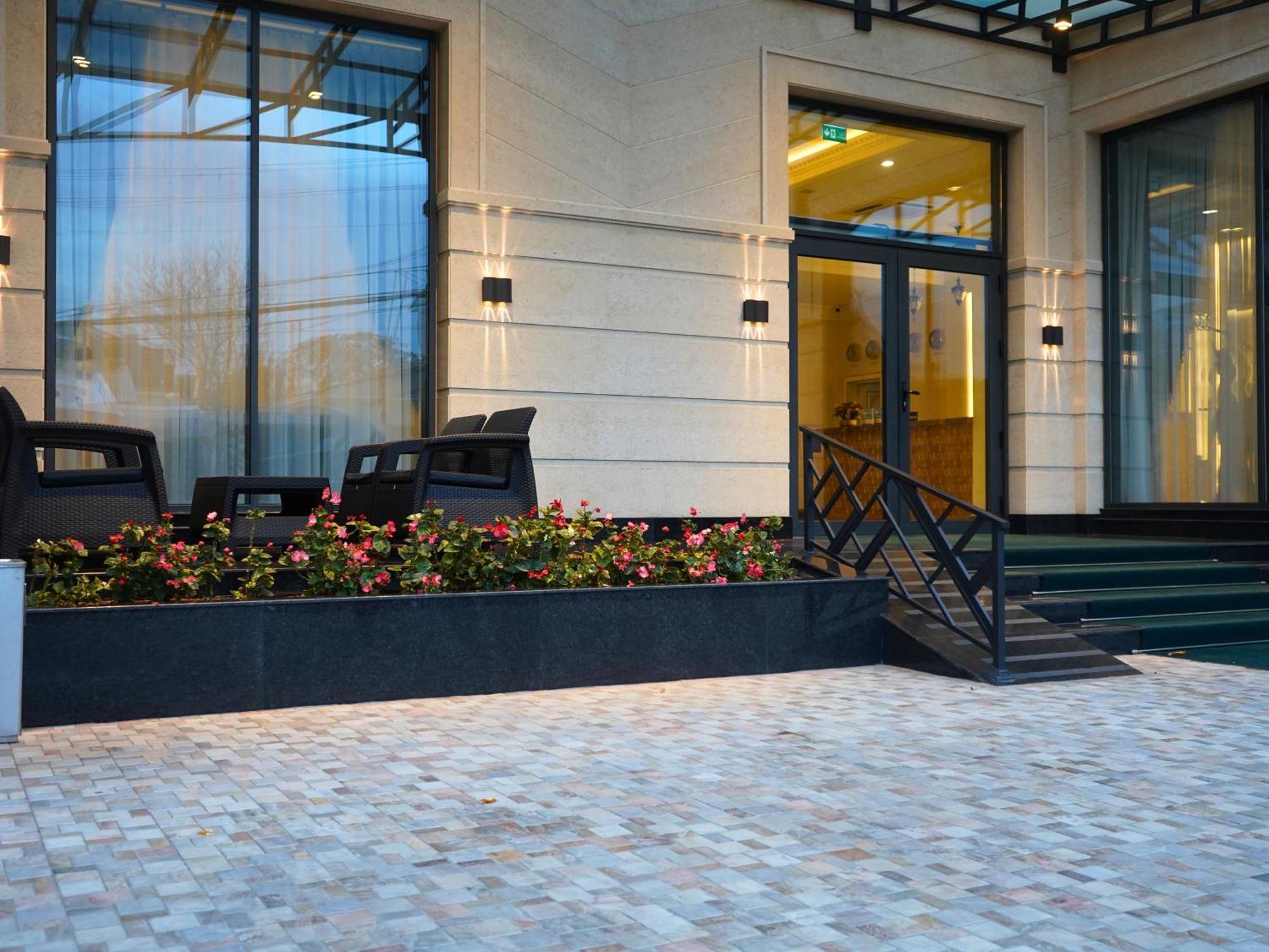 Al Anvar Halal Hotel By Hotelpro Group Tashkent Exterior foto