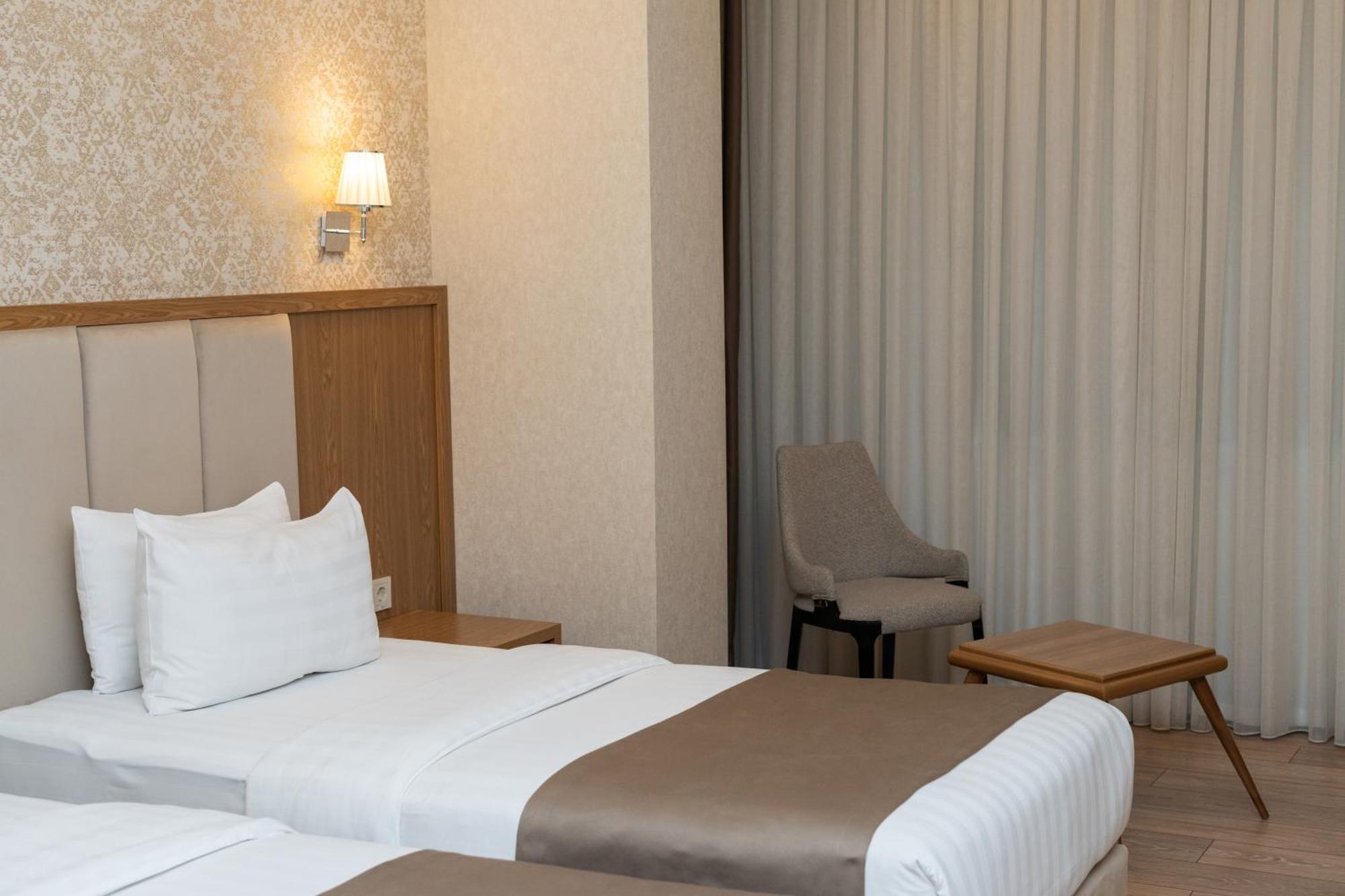 Al Anvar Halal Hotel By Hotelpro Group Tashkent Exterior foto