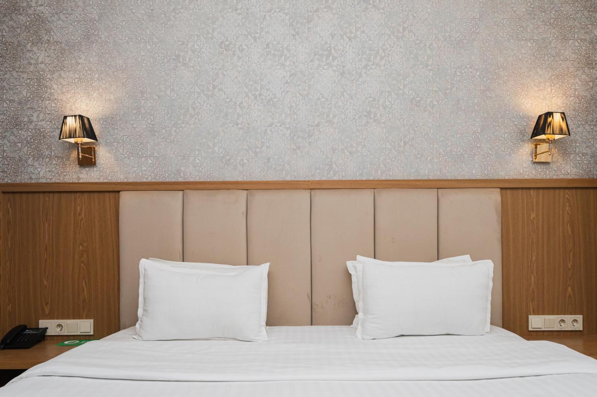 Al Anvar Halal Hotel By Hotelpro Group Tashkent Quarto foto