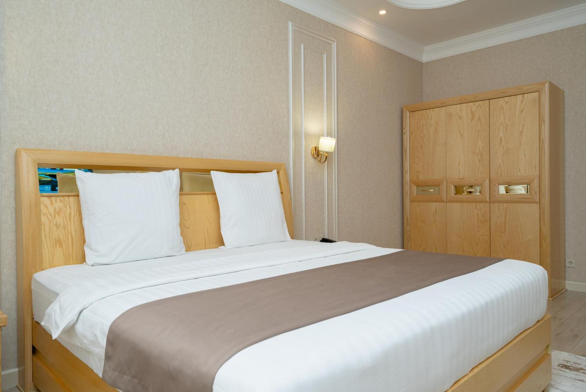 Al Anvar Halal Hotel By Hotelpro Group Tashkent Exterior foto